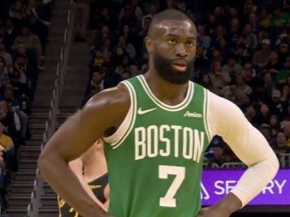 kaiyun-科塔27分凯尔特人战胜76人,塔图姆没有复出绿军依旧恐怖