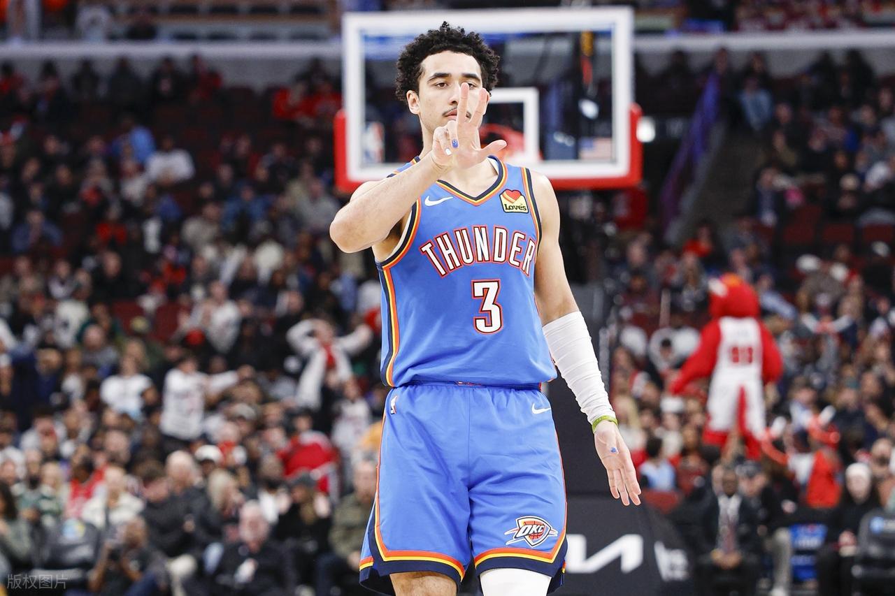 开云体育入口-班凯罗37+5+6无缘今日最佳球员！因为爱德华兹41+6+2+5创纪录！